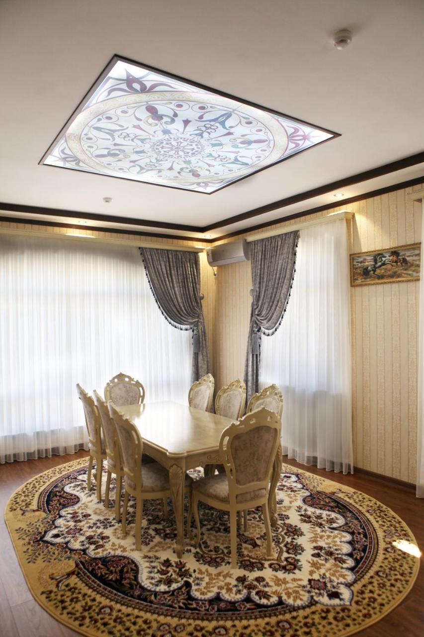 Hotel Naxshab Karszy Zewnętrze zdjęcie